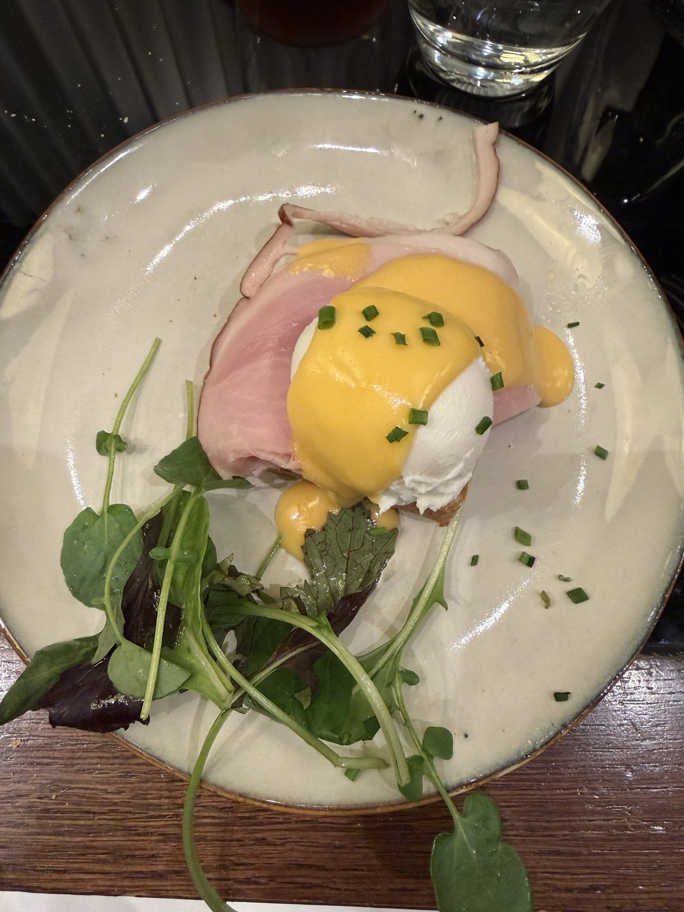 Eggs Benedict, Hotel de Rome