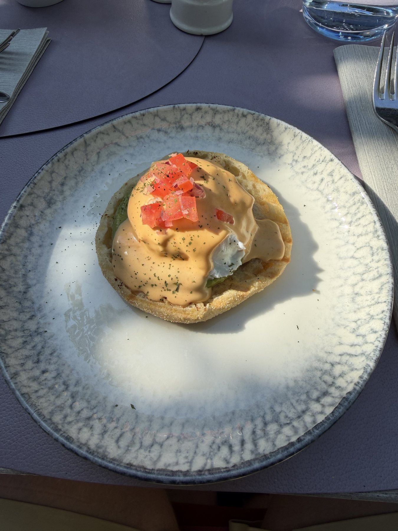 Eggs Benedict, Wasserturm Hotel Cologne